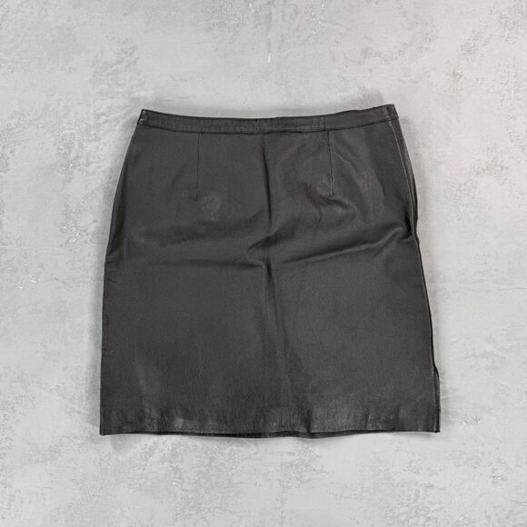 Newport News Dresses & Skirts - Vintage Newport News Black Leather Knee-Length Skirt Women's 14